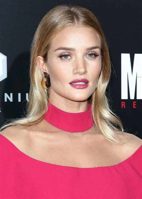 rosie huntington whiteley height